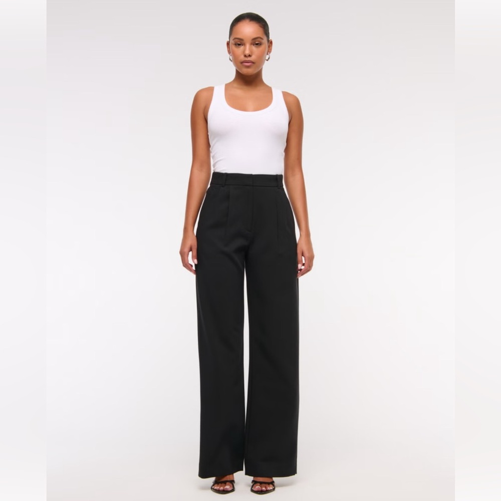 A&F Sloane Tailored Wide Leg Pant - size 0 short